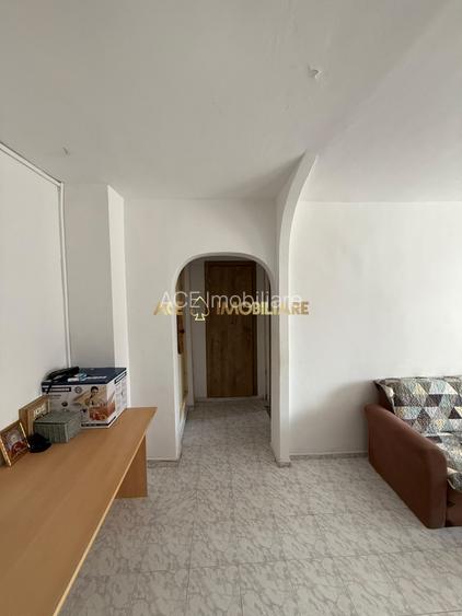 2 Camere de vanzare | Ghencea | Bloc 1980 | 5/10 | 0% Comision - 6