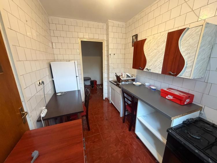 3 Camere Etaj 2/4 | Bloc Reabilitat | Metrou 1 Decembrie 1918