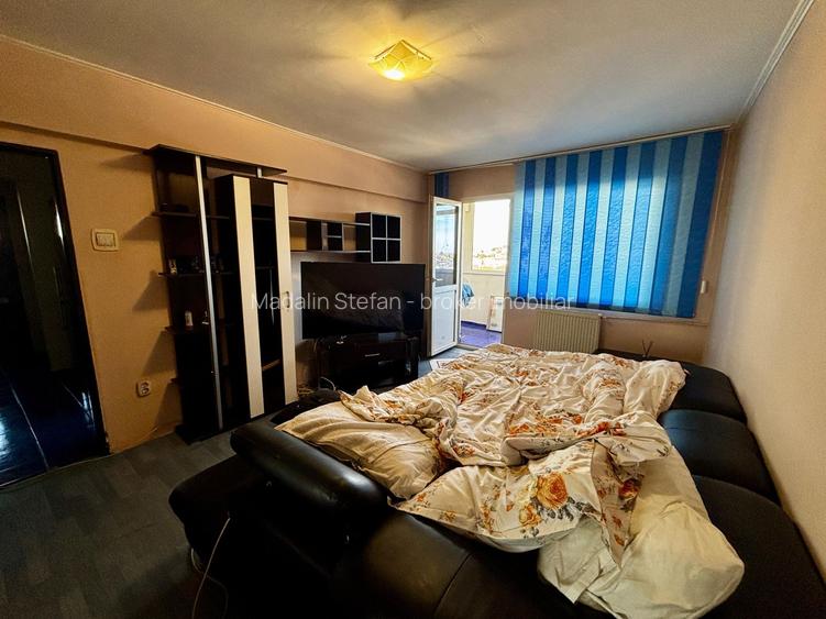 VANZARE APARTAMENT 2 CAMERE DECOMANDAT ZONA MALU ROSU, PLOIESTI - 3