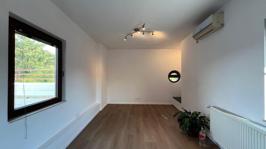 Apartament 5 camere cu vedere directa la Parcul Kiseleff