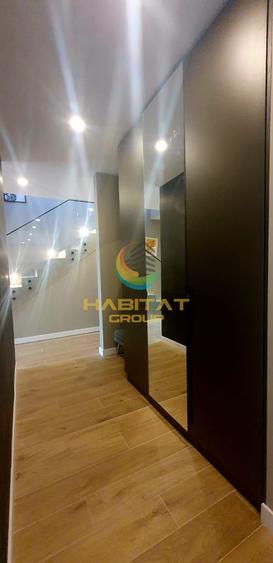 Apartament superb de 3 camere tip Penthouse 240mp zona Dacia, Eminescu