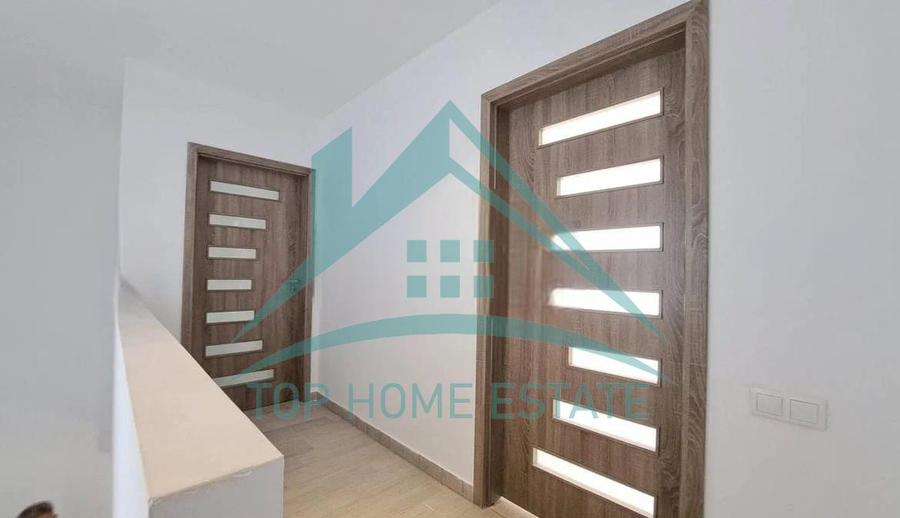 De vanzare casa la cheie, superfinisata, in Dezmir!