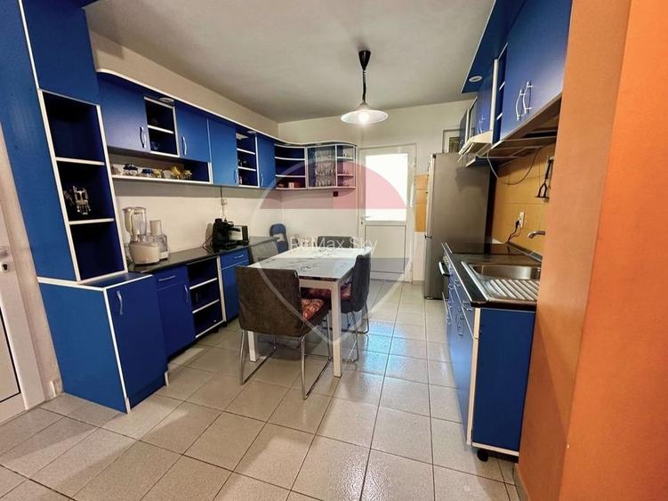 Apartament 3 camere Mărăști, etaj 2/4, boxă, parcare, Comision 0% - 4