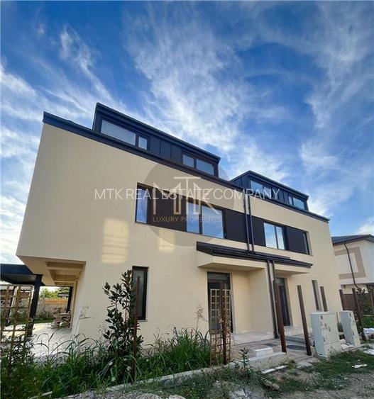 2025 | Vila duplex noua 4 camere + mansarda | Curte libera 400 mp | OTOPENI