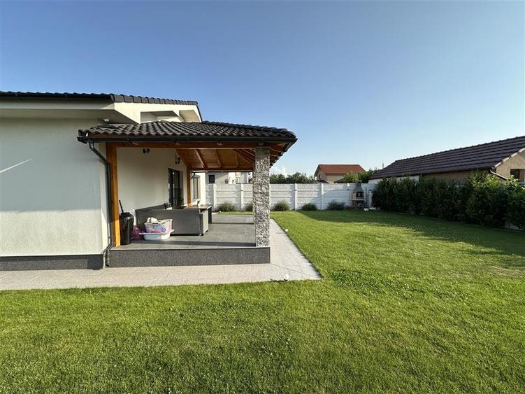CASA PLAN PARTER | TEREN 500 MP | ACCES AUTO | ZONA NOJORID