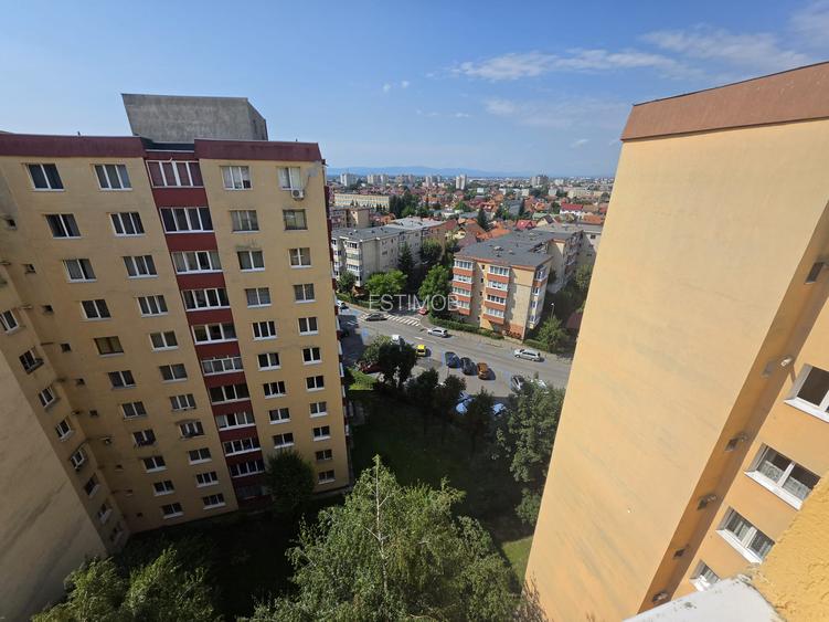 Vanzare Apartament 2 camere zona Grivitei ,Str.Mircea cel Batran - 35