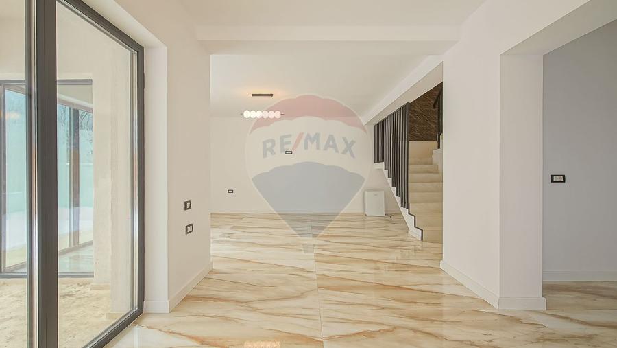 Vilă modernă cu 5 camere în Bunloc – Harmony Estate Premium Villas