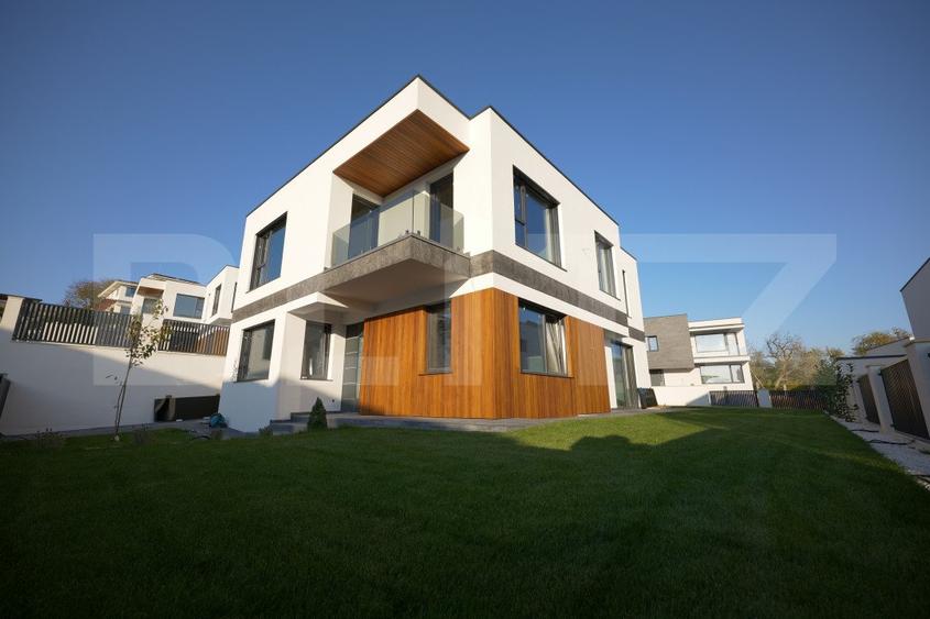 Vila Smart Home. Cu panouri solare, 4 dormitoare, birou si sauna.