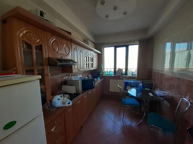 Birouri, hala si teren situate la sosea, zona Magurele, sector 5