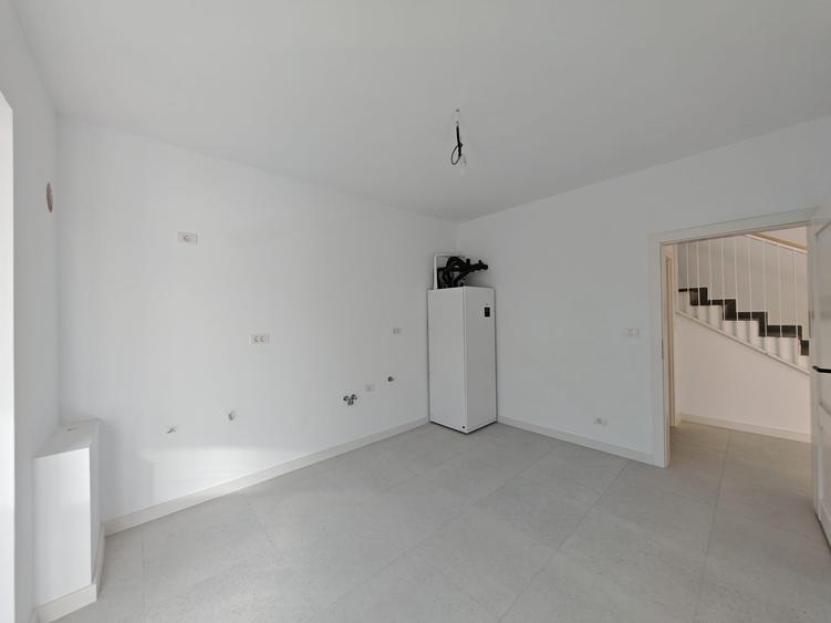 Casa cu gradina | Pompa de caldura | Pipera Plaza
