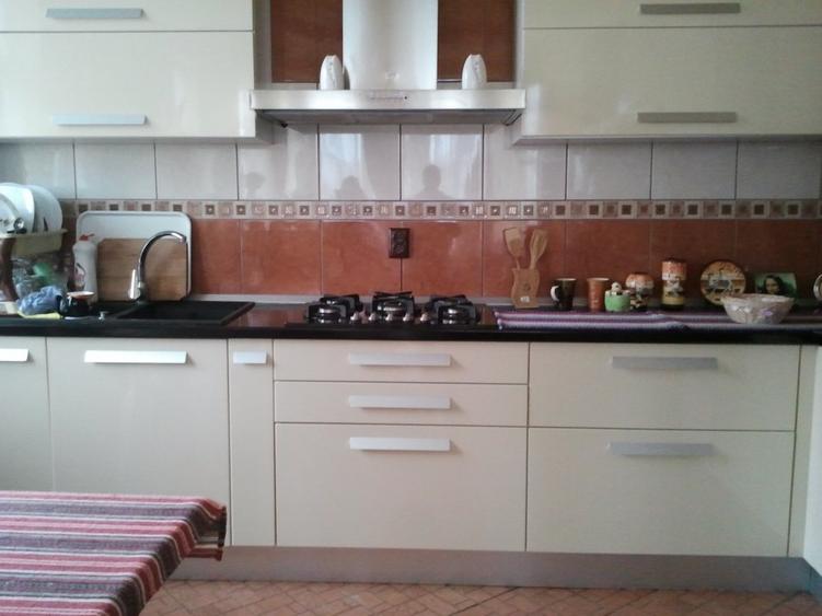 VILA SAU CASA DE VACANTA IN VALEA PRAHOVEI ,BREAZA CEL MAI CURAT AER DIN ROMANIA