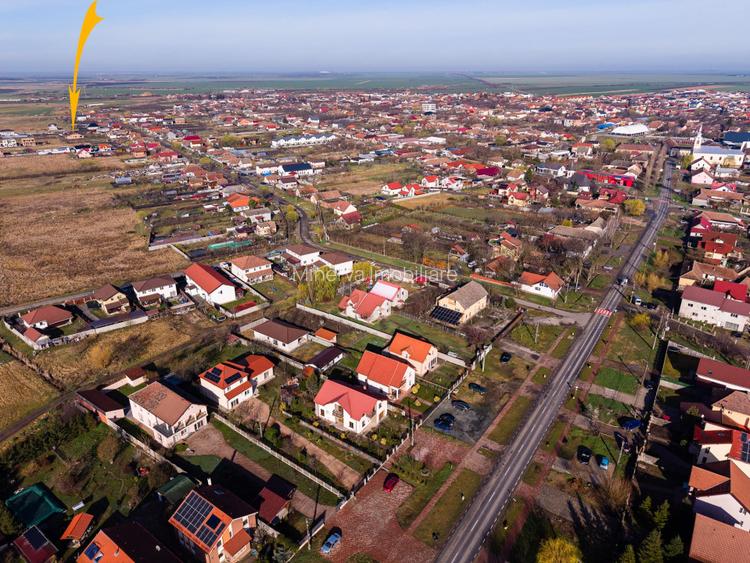 Teren intravilan Sanandrei | 2056 mp | Str. Renasterii, Comision  0 - 15