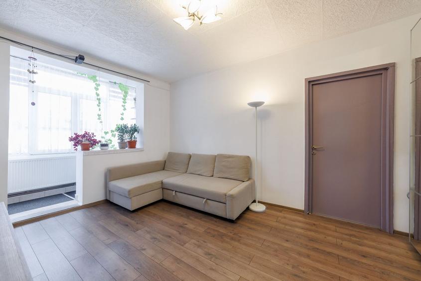 Apartament 2 camere, etaj 3, zona Traian