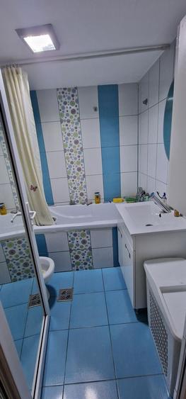 Casa ideal 2 familii, Ovidiu zona primarie.