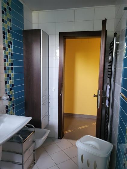 Apartament 3 camere de închiriat Splaiul Crișanei