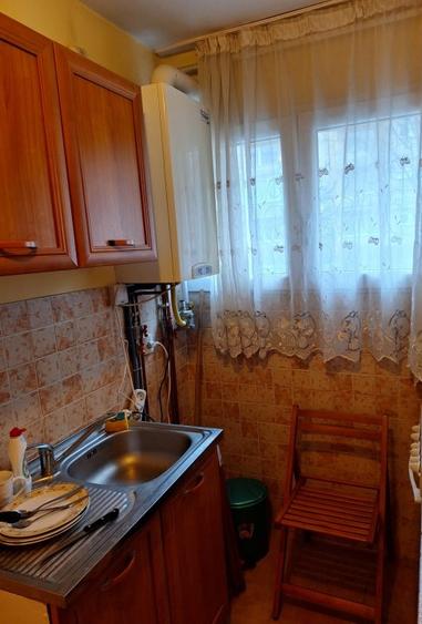 Inchiriez garsoniera direct proprietar