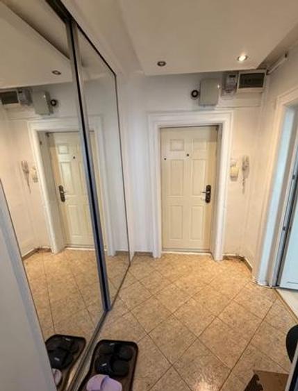 Apartament 2 Camere,Calea Mosilor,bl.1983,et.3/8,Amenajat,Liber