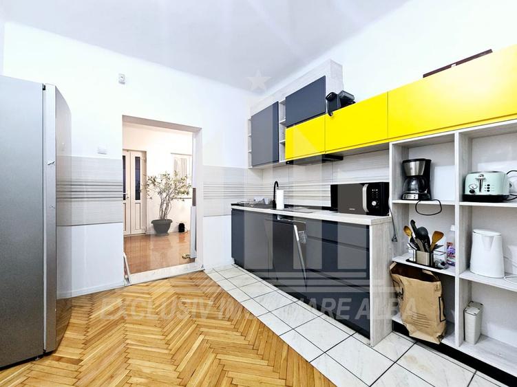 Casa individuala | De inchiriat | 250 mp | 6 camere | Cetate