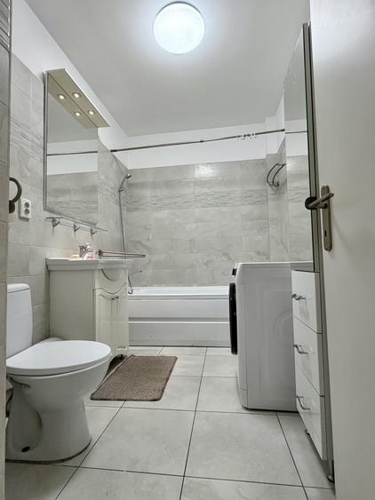 Apartament 4 camere, 105 mp utili + terasă de 94 mp