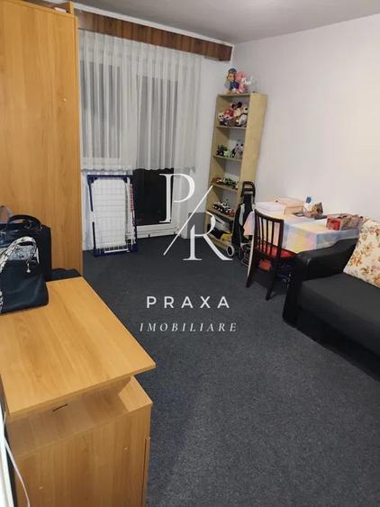 Apartament 2 camere, decomandat, etaj 5, LIFT, Calea Floresti, Cluj!