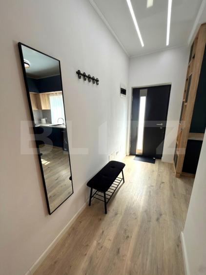 Casă 3 camere, 80 mp, curte, zona Visan
