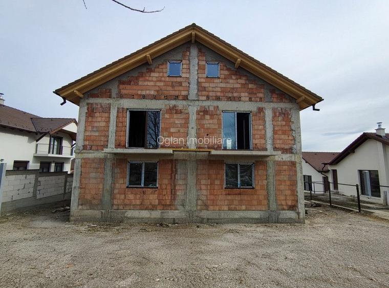 DUPLEX Modern -4 camere, Zona Cl. Cisnadiei, COMISION 0% - 13