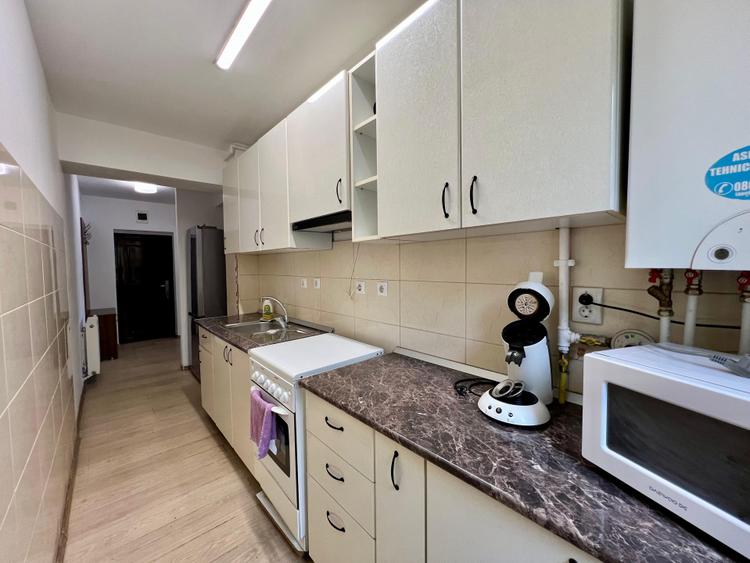 De vânzare | Apartament cu 2 camere | Finisat | Calea Baciului | Zona Petrom