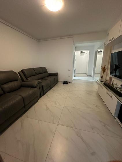 Apartament 4 camere de Vanzare Bragadiru ( zona foarte buna )