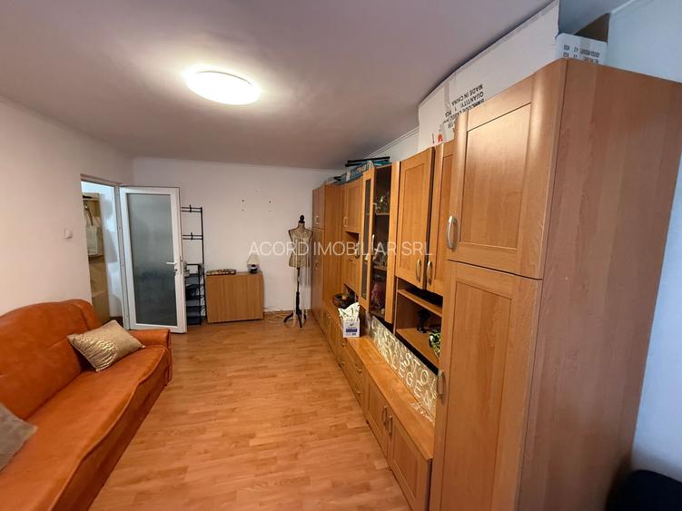 Apartament 2 camere zona CET cu Centrala - 2