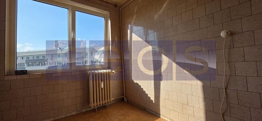 VANZARE 2 CAMERE DECOMANDAT TINERETULUI
