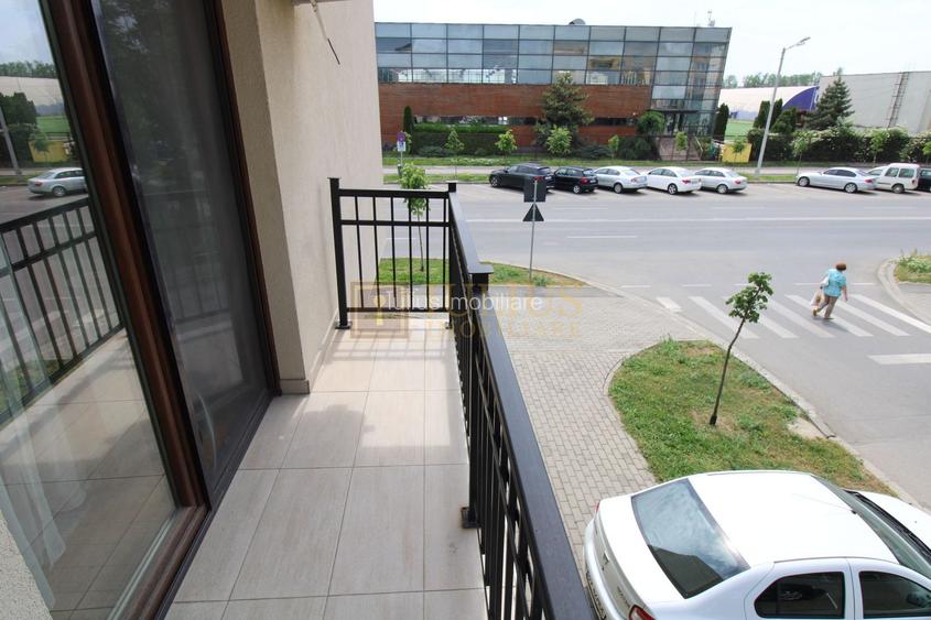 Stadion/Complex Studentesc;3 camere, 2 dormitoare egale, centrala proprie si AC. - 41