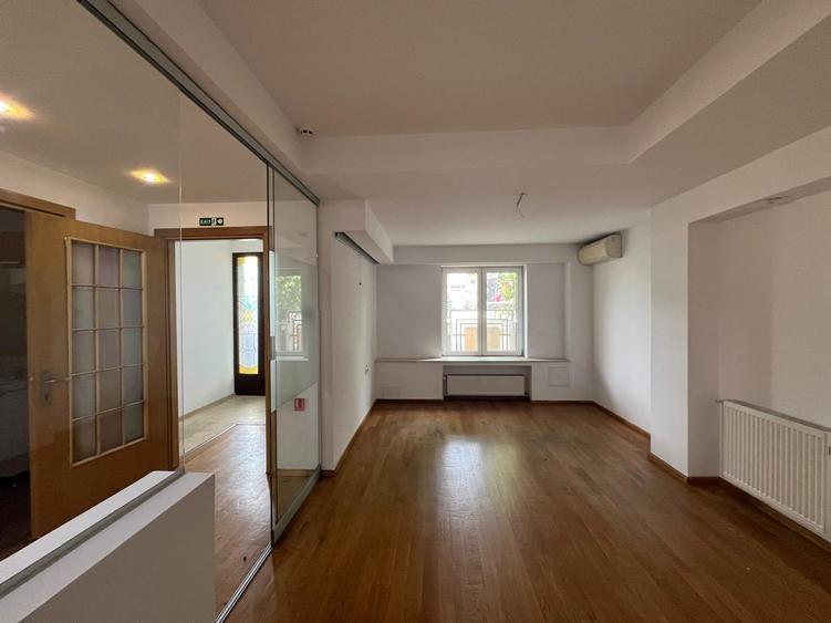 Vila pretabila birouri zona Floreasca - Metrou Stefan cel Mare