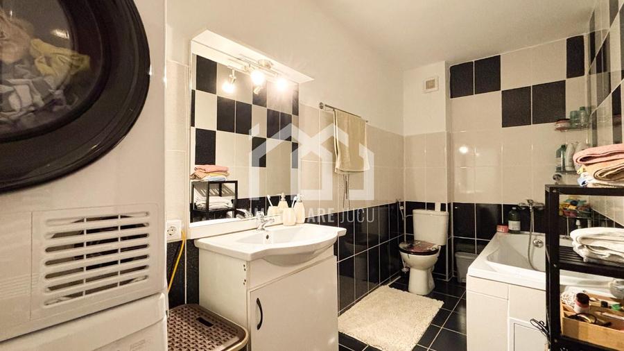 Apartament 3 camere,Balcon,94mp,Parcare,Zona Panemar,Jucu de Mijloc