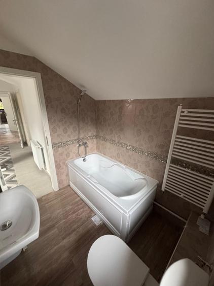 Apartament 3 camere | Busteni | Terasa | Loc de Parcare