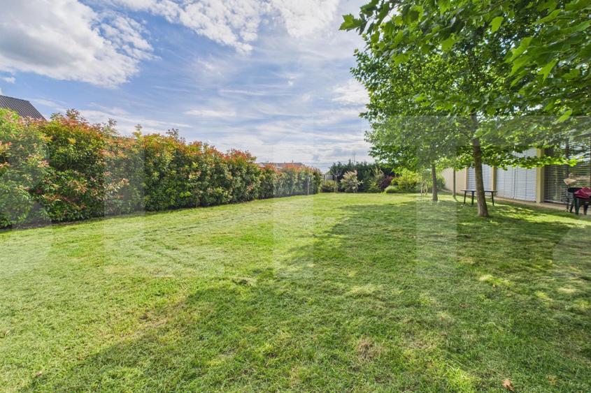 Casă pasivă ultrafinisată | 265 mp utili | Teren 1.423 mp | Sacalaz