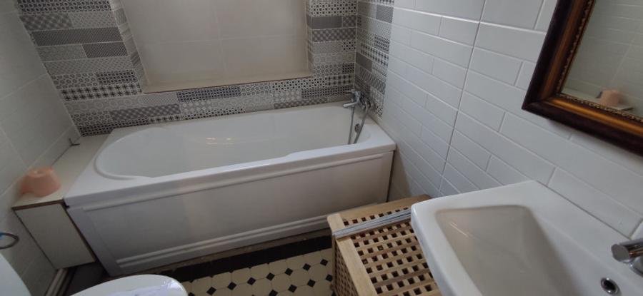 Vanzare apartament 4 camere Iorga