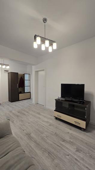Penthouse 2 camere + birou, terasă, bloc nou, parcare – Craiovei