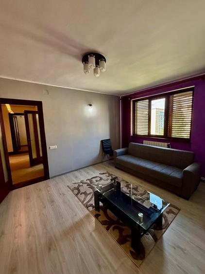 Apartament 3 camere-etaj 2-zona Ultracentrala