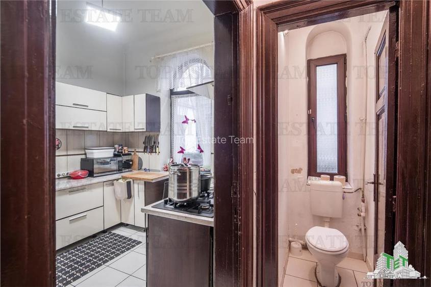 Vila de vanzare  - Zona Victoriei | Pretabil birouri, clinica sau rezidential - 11