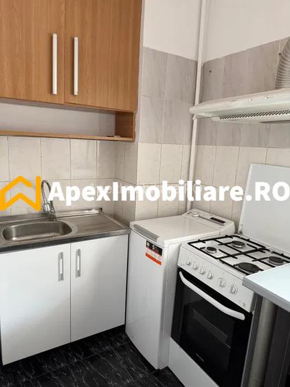 Garsoniera de inchiriat Victoriei București | ApexImobiliare.ro - 3