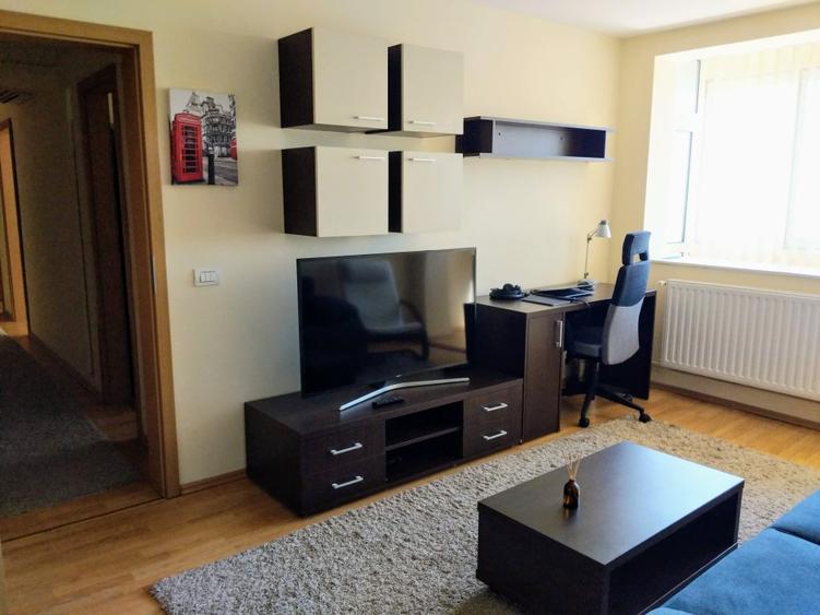 Apartament 3 camere decomandat, 2 băi, 70mp | Zona Olimpia - Centrul de Afaceri
