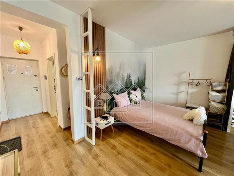 Garsoniera - 38 mp, balcon, parcare - Ansamblu nou