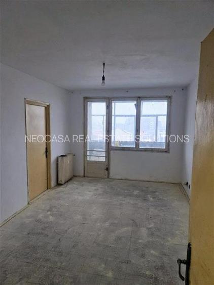 Apartament 3 camere, iDEAL PENTRU O FAMILIE TANARA - 8 min metrou - 6