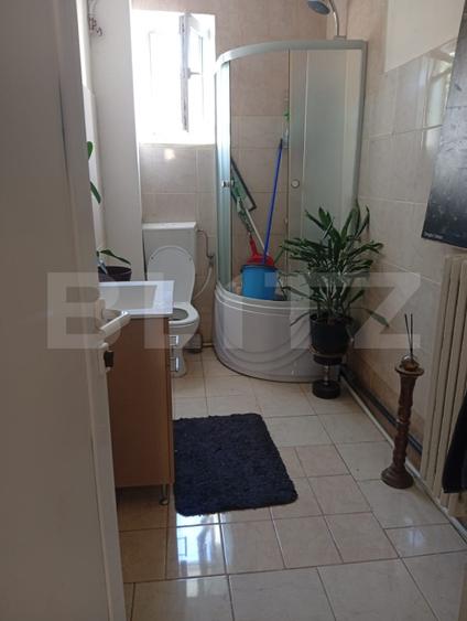 Apartament de vanzare in vila, cu 5 camere, 150 mp, zona Andrei Muresanu