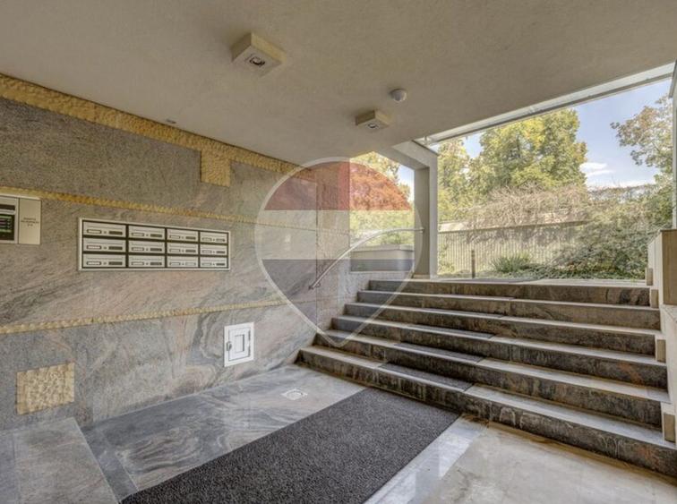 Apartament de 4 camere Primăverii /finisaje premium/ vedere Lac Bordei