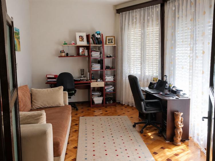 Bloc consolidat, Ultracentral, 94mp, 3 camere