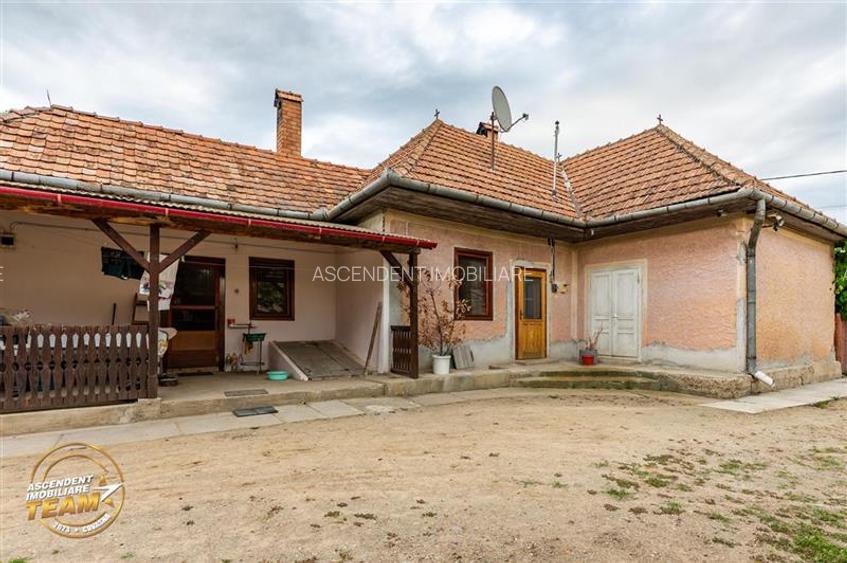 Ansamblu: Casa + atelier + sura + 1.123mp teren,  Sat Lunga, Covasna - 9
