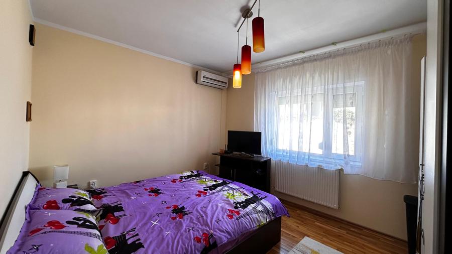 Casă de vânzare – Duplex -curte proprie, Țiglina 3