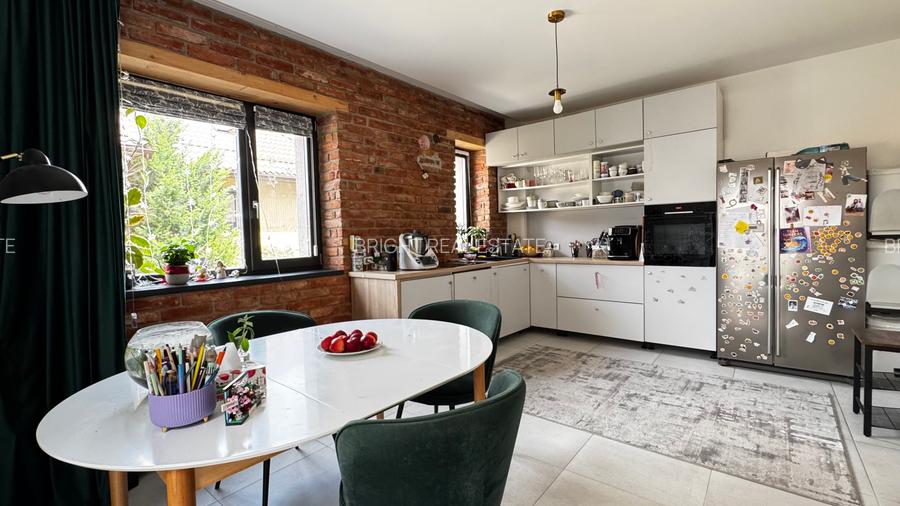 Casa de vanzare tip duplex- proprietate exclusiva in Centru vechi -curte privata - 6