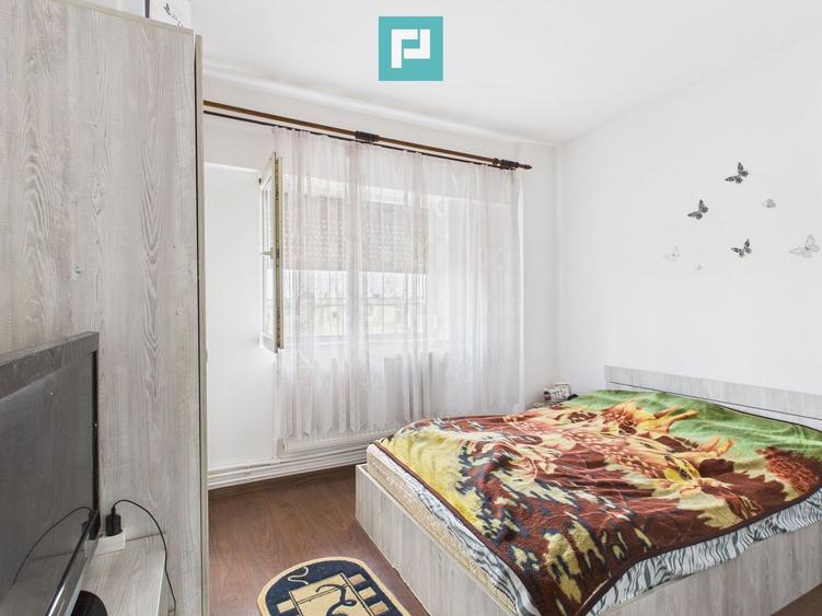 Apartament decomandat cu 2 camere în Aradul Nou